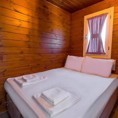 Pleasant Bungalow Flat Shared Pool Surrounded By Nature In Demre, Antalya